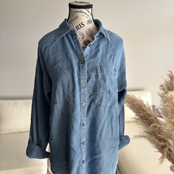 LOFT Women's Chambray Button-Up Shirt M Lightweight Denim Long Sleeve - Picture 1 of 3